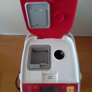 【取りに来てくださる方】Panasonicホームベーカリー美品の画像