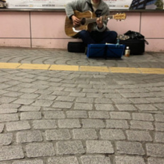ストリートライブメンバー募集！　ピアノ兼、ハモリが出来る方
