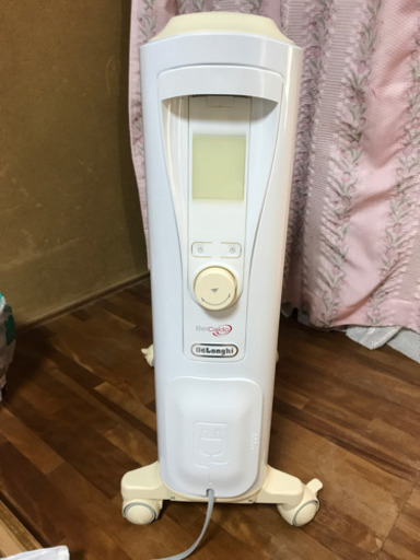 美品　デロンギオイルヒーター