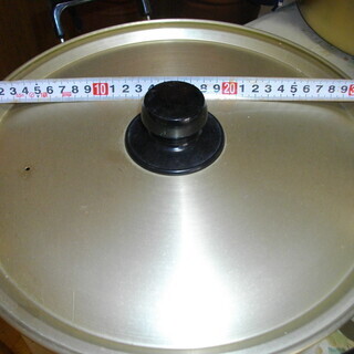 アルミ製　鍋　4点　取りに来れる方　差し上げます。　IHに変え不要になりました。の画像