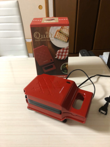 レコルト　ホットサンド　キルト　レッド