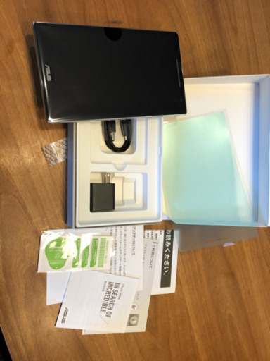 新品　ASUS ZenPad8.0