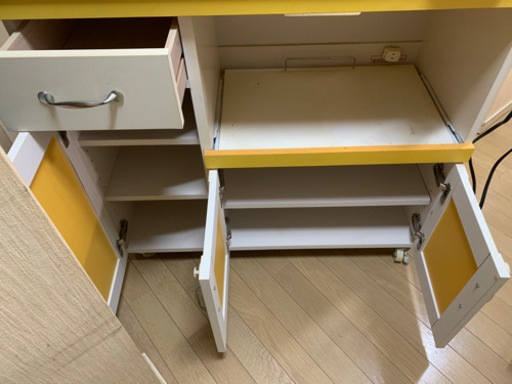 レンジと炊飯器小物入れ代