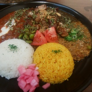 240(ニコヨン)カレーを食べに行きましょう！