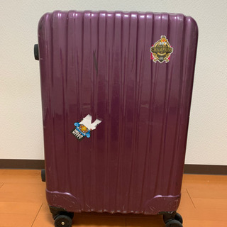 スーツケース