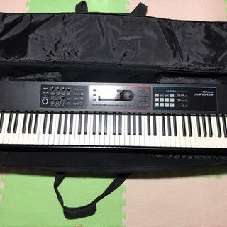 JUNO-DS88鍵　ペダル等付属品付きの画像