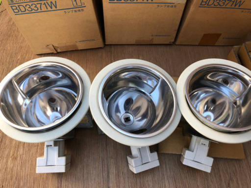 照明器具　工事必要