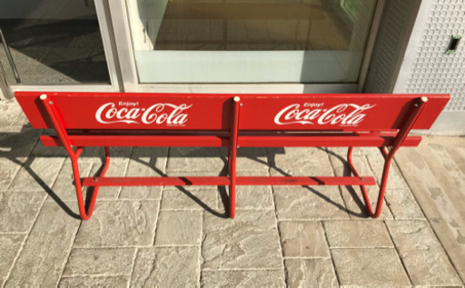 コカコーラ　木製ベンチ
