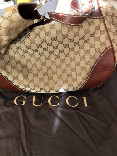 GUCCI ショルダーバッグ　美品