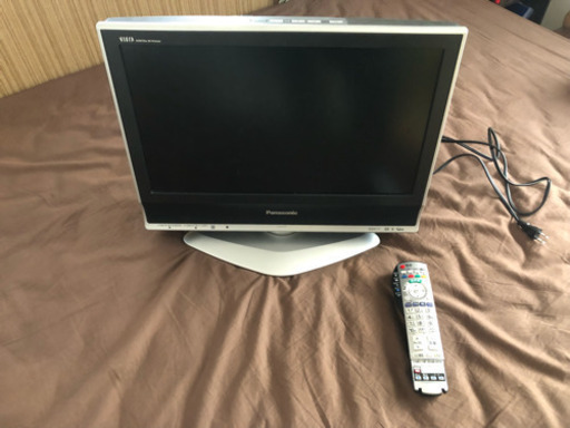 テレビ 20インチ
