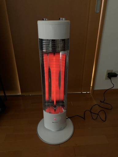 【受渡し予定者様決定済】電気ストーブ　シーズヒーター　KOIZUMI