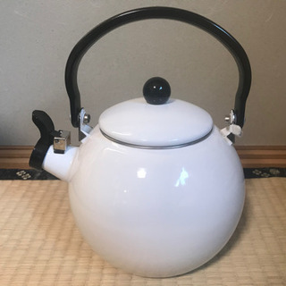 笛吹ケトル 白 ホーロー