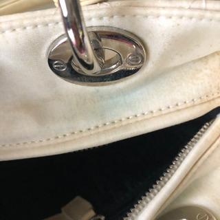大人気！この価格では買えません！ディオール のショルダーバック♡の画像