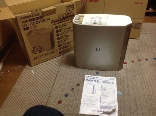 ハイブリット加湿器 コロナUF-H15R-NR (木造和室8.5畳) 2016年製