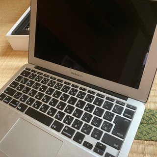 【早い方優先】MacBook Air Mid2011