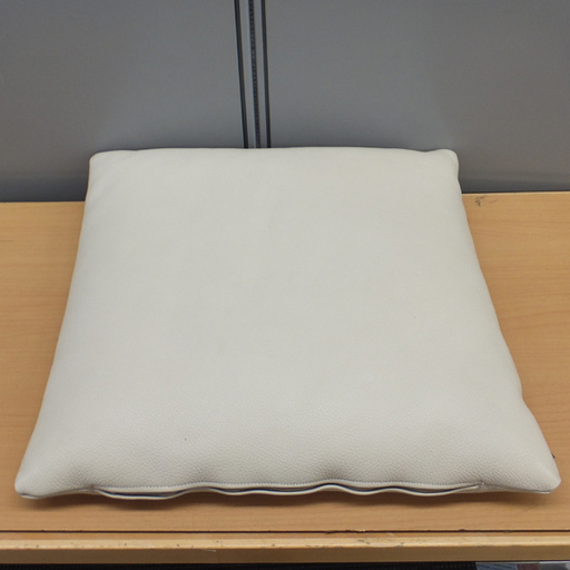 クッション レザー 本革 白系 4個セット 正方形 45cm CONDE HOUSE カンディハウス 