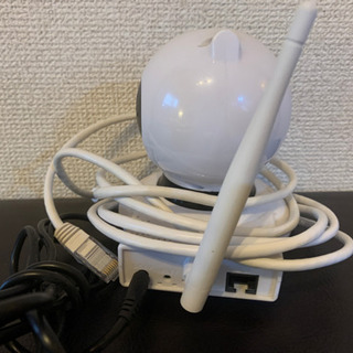 【値下】　防犯カメラ　ペットカメラ　Wi-Fi簡単接続　スマホで確認　箱　説明書ありましたの画像