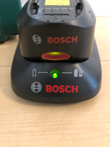 BOSCHインパクトドライバー　18V