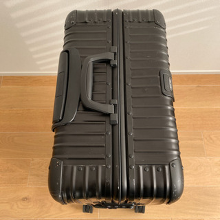 RIMOWA リモワ トパーズ ステルス 82リットル 4輪 スーツケースの画像