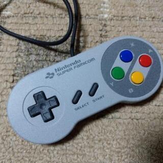 【終了しました】スーパーファミコンミニ☆ほぼ新品ケース付の画像