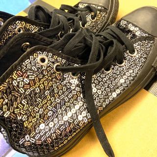 converse パリのセレクトショップ