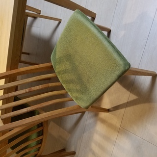 ダイニングテーブル　椅子４脚　お譲りしますの画像
