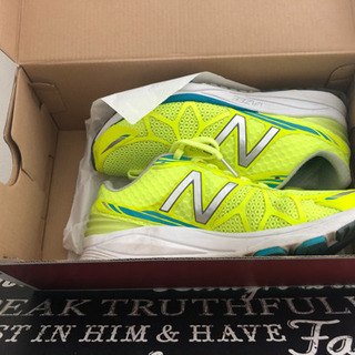 【美品】new balance ニューバランス　23.5cm