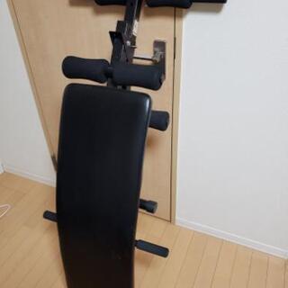 腹筋ベンチ　折り畳み可能　カーブ型
