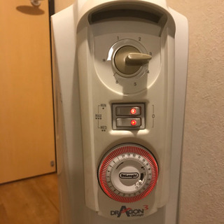 デロンギ オイルヒーター 1500Wの画像