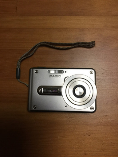超美品❗️CASIO デジタルカメラ EX-S100