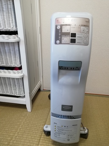 美品　AEG オイル ヒーター　ARE1512