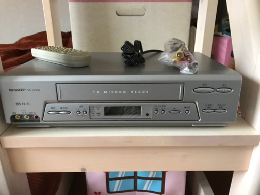 ビデオテープレコーダー　新品