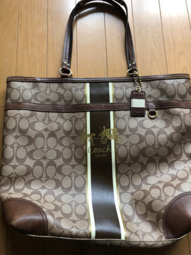 coach 大容量トートバッグ