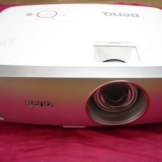 短焦点プロジェクター　BENQ ht2150st