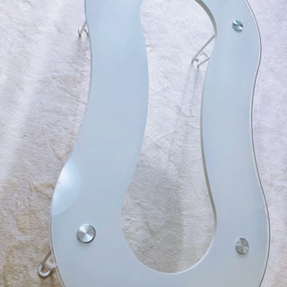 LOFT ガラス製デザインローテーブル