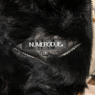 ヌメロデュエ　革ジャンの画像