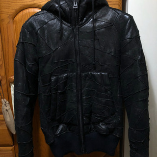 ヌメロデュエ　革ジャンの画像