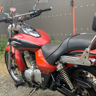 エリミネーター125  かっこいい赤黒カラー！の画像