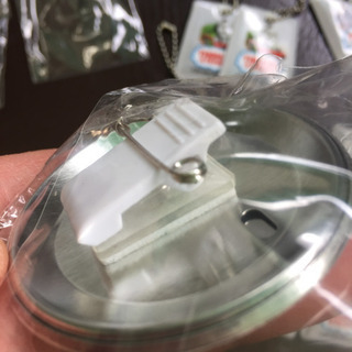さらに値下げ 未開封 大井川鐵道SL整備工場見学バッジ2個、 美品トーマスキーホルダー12個(6種類が2セット)の画像