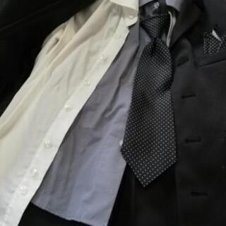 110 cm  フォーマルスーツ、靴、シャツ二枚の画像
