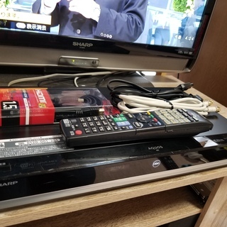 ☆1TB ハードディスク／Wチューナー！AQUOSブルーレイ BD-W1700☆