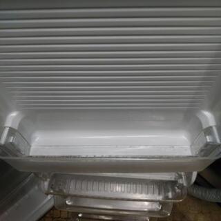 シャープ製　冷蔵庫の画像