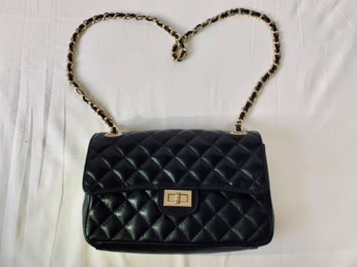 イタリア制ショルダーバッグ