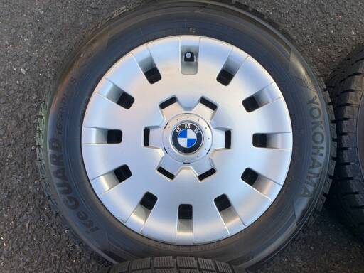 ＢＭＷ３シリーズ（Ｅ４６）純正　１５インチ　溝たっぷりスタッドレス付き