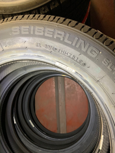 ブリジストン、セイバーリングです。155/65R14 4本セット