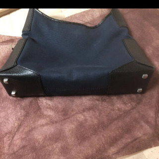 サルバトーレフェラガモハンドバッグ   中古の画像
