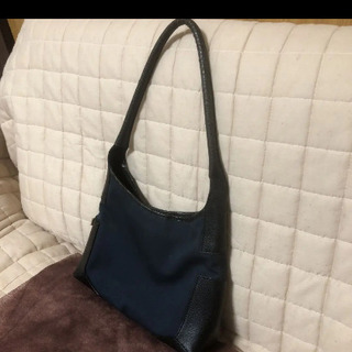 サルバトーレフェラガモハンドバッグ   中古の画像