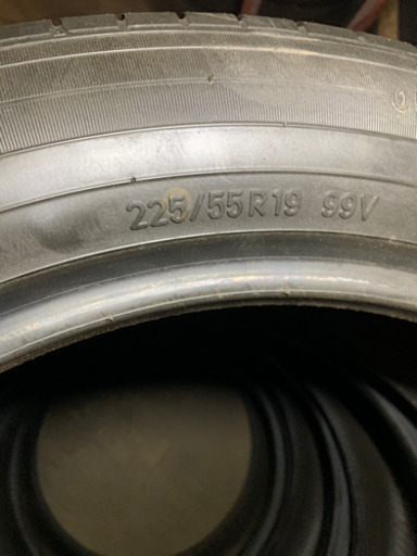 225/55R19 TOYO夏タイヤ4本セットです。