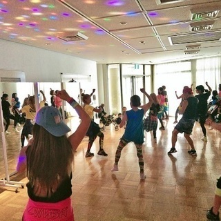 【南大沢駅徒歩1分】ZUMBA®︎1レッスン  500円(お子様連れ大歓迎)の画像