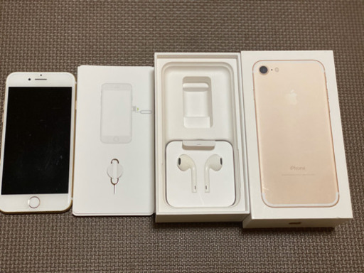 値下げしました　iPhone7 128G ゴールド　SIM解除済み